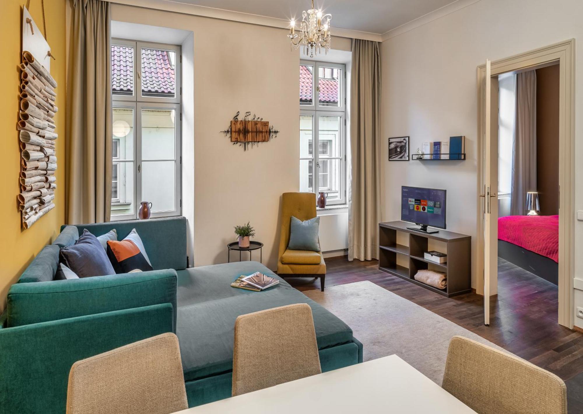 Apartment 4 Arts