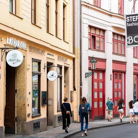 4 Arts Suites Prag Exterior foto